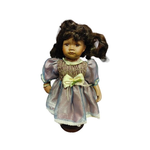Seymour Mann Connoisseur Porcelain Collection African American Doll with Stand - Picture 1 of 4